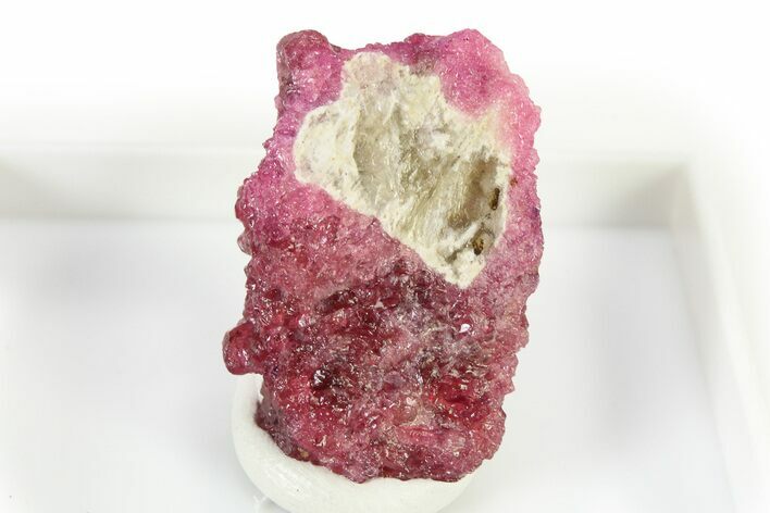 Vlasovite Encapsulated in Gittinsite and Eudialyte - Canada #317111